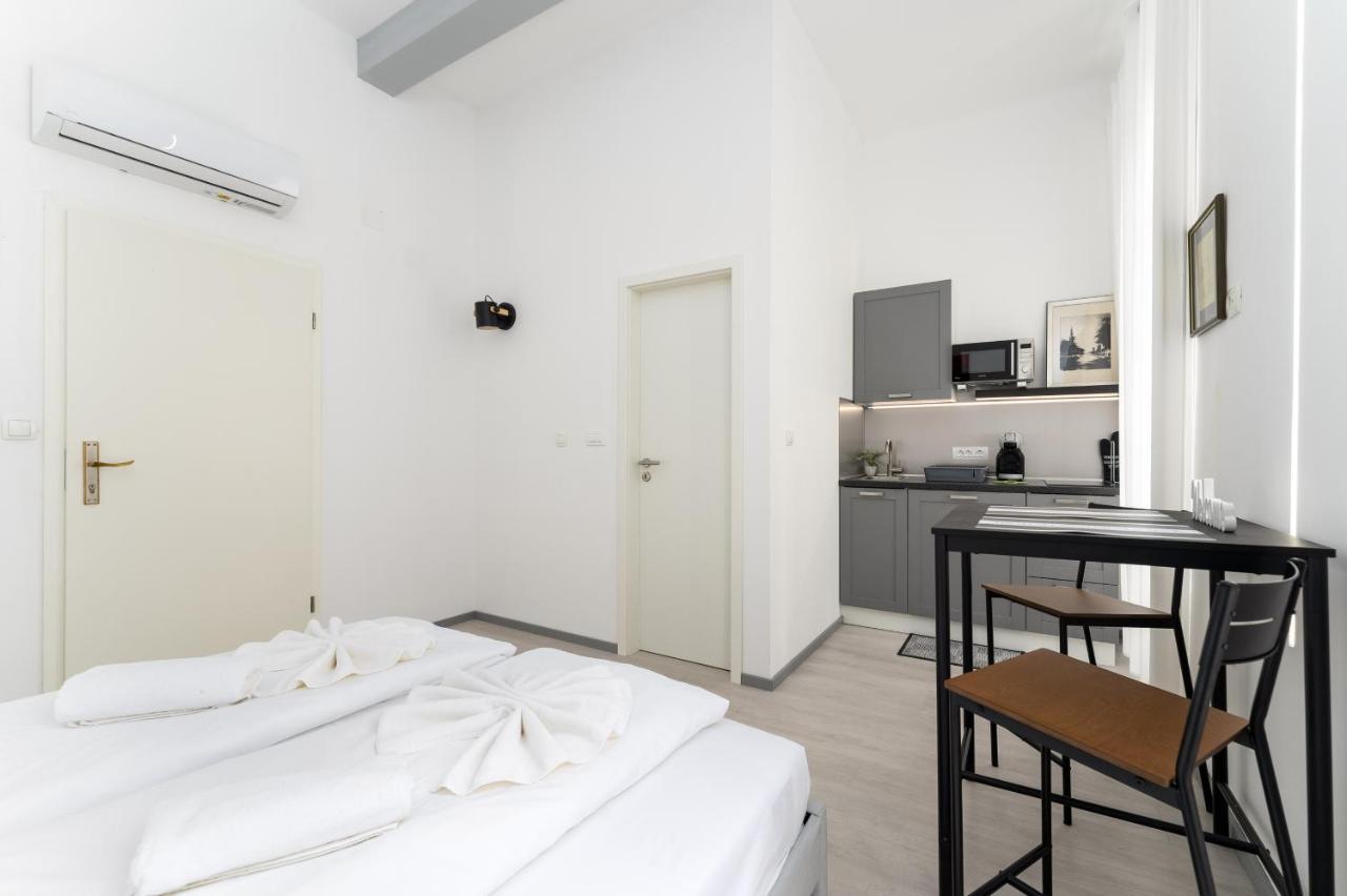 Centar Apartments Рієка Екстер'єр фото